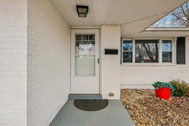 490 W Market Street, Springboro, OH 45066