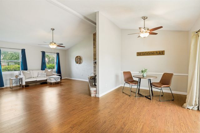 1322 Crestview Drive, Allen, TX 75002