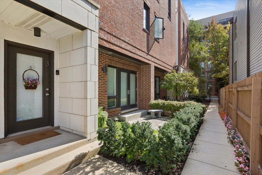 1742 W Diversey Parkway 3, Chicago, IL 60614 — photo 2