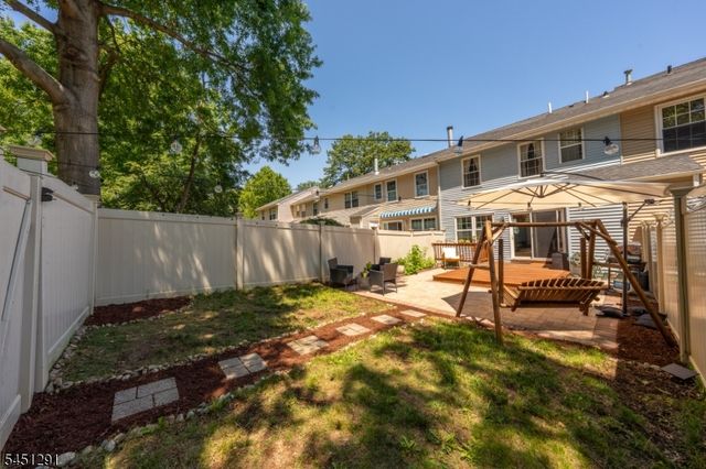 35 Byrnes Ln east, Sayreville Boro, NJ 08872