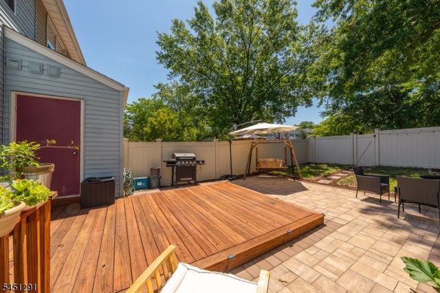 35 Byrnes Ln east, Sayreville Boro, NJ 08872