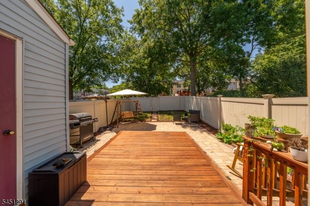 35 Byrnes Ln east, Sayreville Boro, NJ 08872