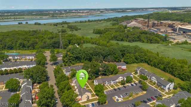 35 Byrnes Ln east, Sayreville Boro, NJ 08872