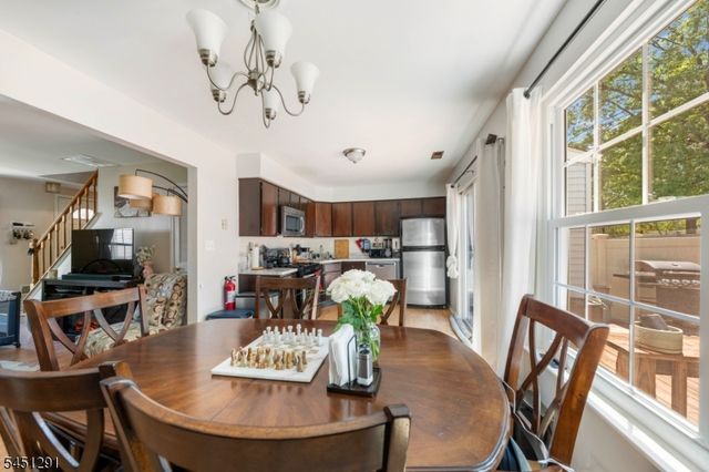 35 Byrnes Ln east, Sayreville Boro, NJ 08872