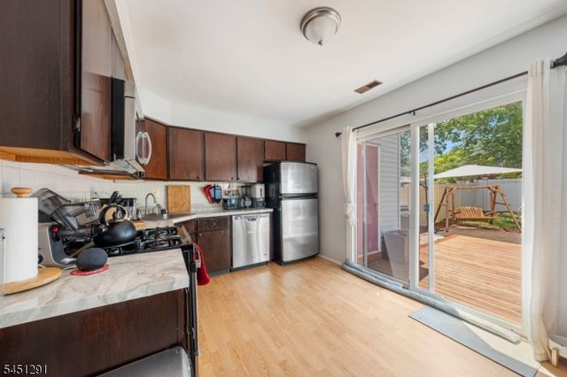 35 Byrnes Ln east, Sayreville Boro, NJ 08872