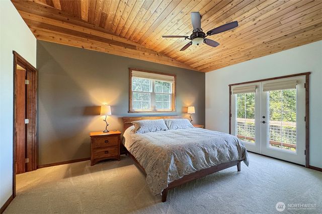 114 Howard Heights Road, Sequim, WA 98382