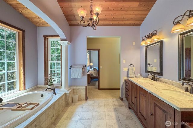 114 Howard Heights Road, Sequim, WA 98382