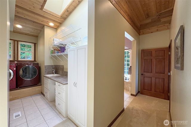 114 Howard Heights Road, Sequim, WA 98382