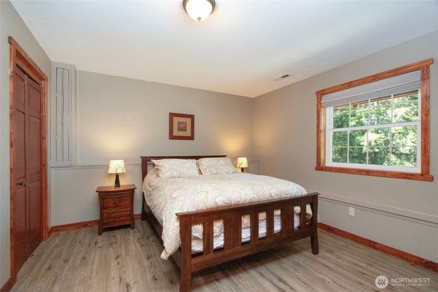 114 Howard Heights Road, Sequim, WA 98382