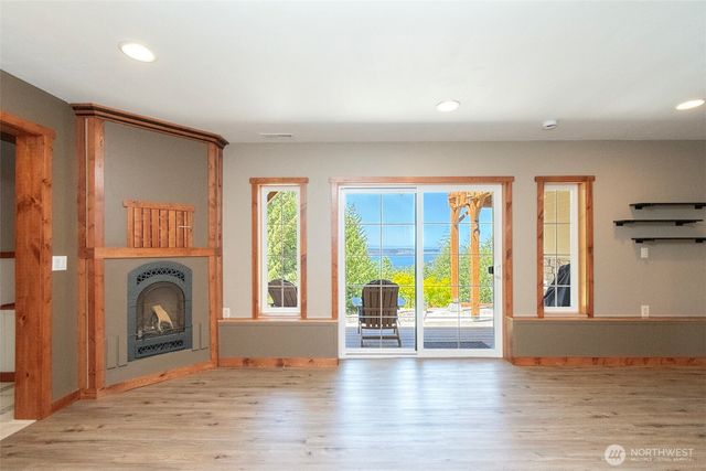 114 Howard Heights Road, Sequim, WA 98382