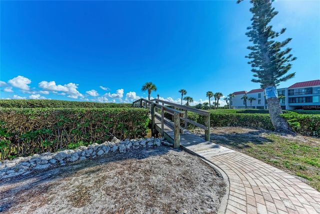 3805 E BAY DRIVE 309, Holmes Beach, FL 34217