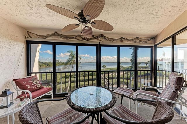 3805 E BAY DRIVE 309, Holmes Beach, FL 34217