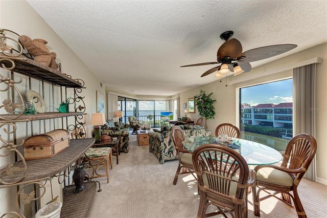 3805 E BAY DRIVE 309, Holmes Beach, FL 34217