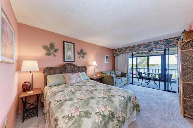 3805 E BAY DRIVE 309, Holmes Beach, FL 34217
