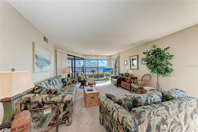 3805 E BAY DRIVE 309, Holmes Beach, FL 34217