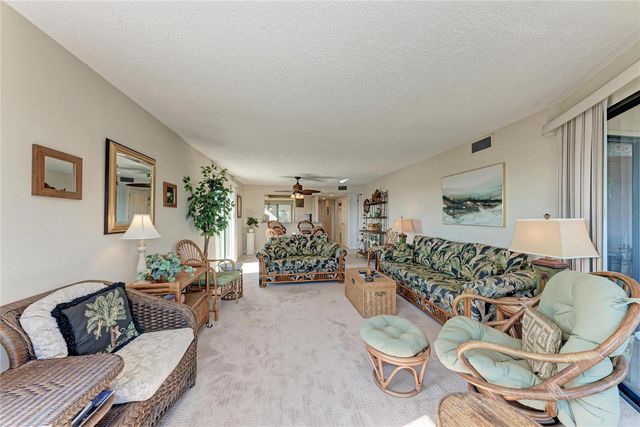 3805 E BAY DRIVE 309, Holmes Beach, FL 34217