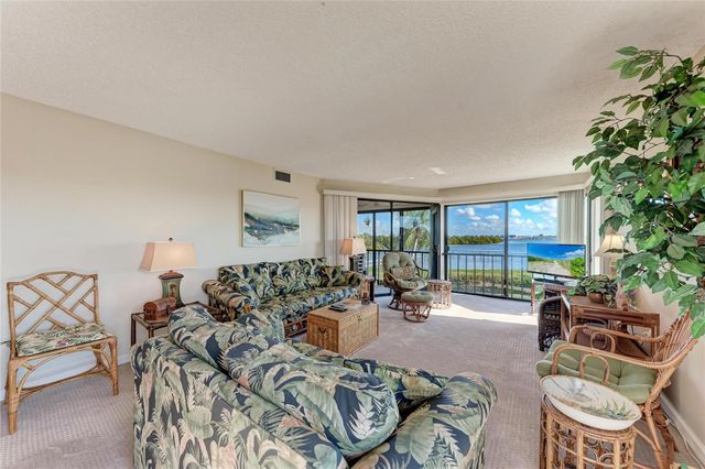 3805 E BAY DRIVE 309, Holmes Beach, FL 34217