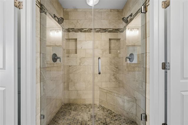 100 Edgewater Drive 32, Livingston, TX 77351