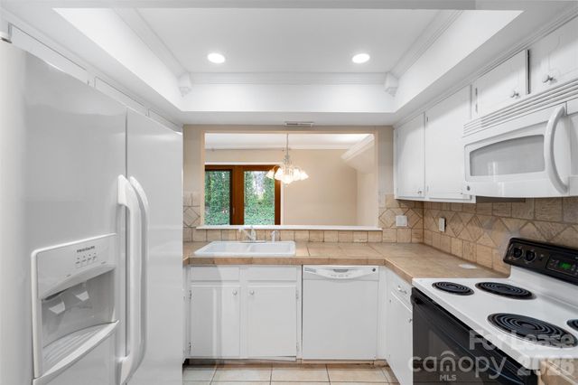 7825 Renaissance Court B, Charlotte, NC 28226