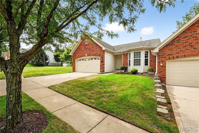 232 Cordovan Commons Parkway, Chesterfield, MO 63017