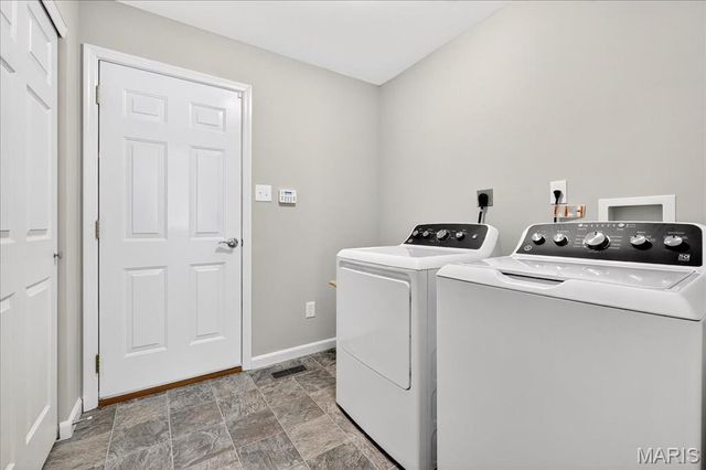 232 Cordovan Commons Parkway, Chesterfield, MO 63017