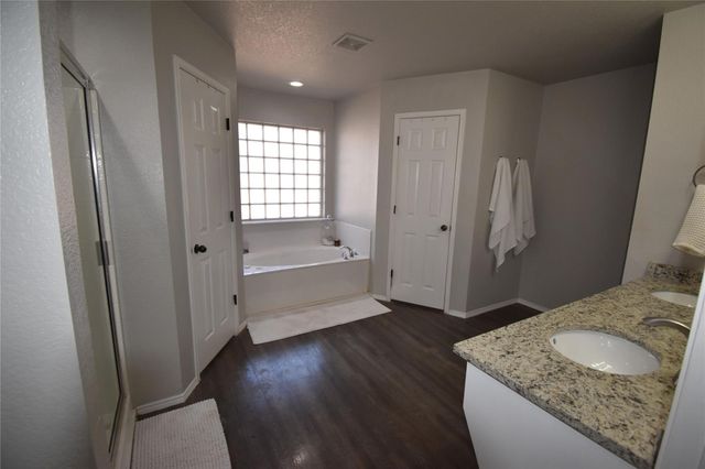 1008 Redfish Drive, Burleson, TX 76028