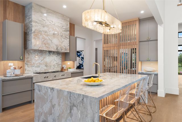 1194 Courtland Drive, Frisco, TX 75034