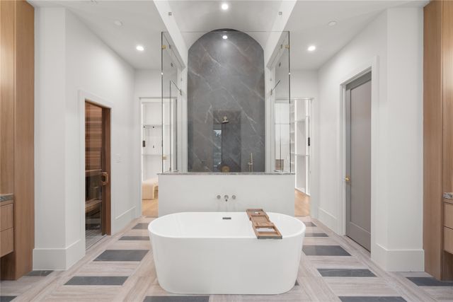 1194 Courtland Drive, Frisco, TX 75034