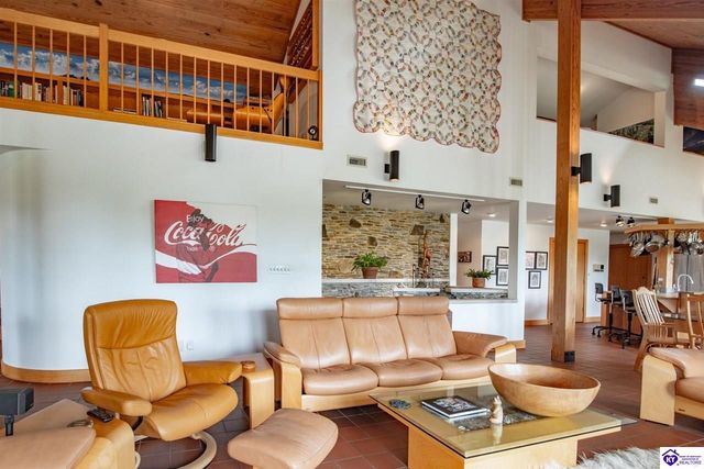 700 Walnut Creek Road, Elizabethtown, KY 42701