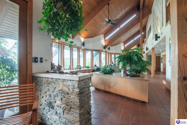 700 Walnut Creek Road, Elizabethtown, KY 42701