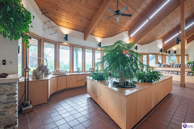 700 Walnut Creek Road, Elizabethtown, KY 42701