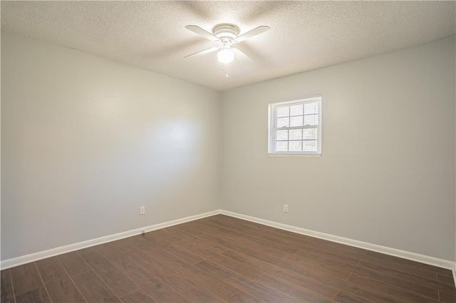 14 Pine Valley Drive, Powder Springs, GA 30127