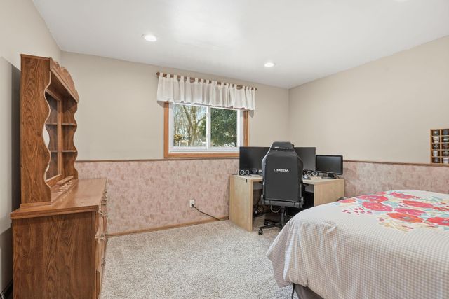 7717 118th Way N, Champlin, MN 55316