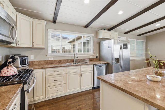 2627 Naples Street, Hayward, CA 94545