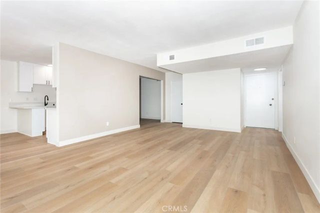 380 S Euclid 105, Pasadena, CA 91101