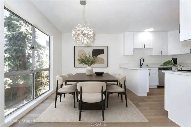 380 S Euclid 105, Pasadena, CA 91101