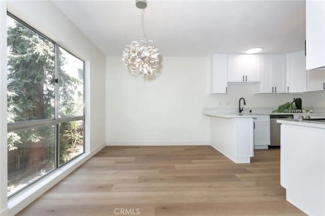 380 S Euclid 105, Pasadena, CA 91101