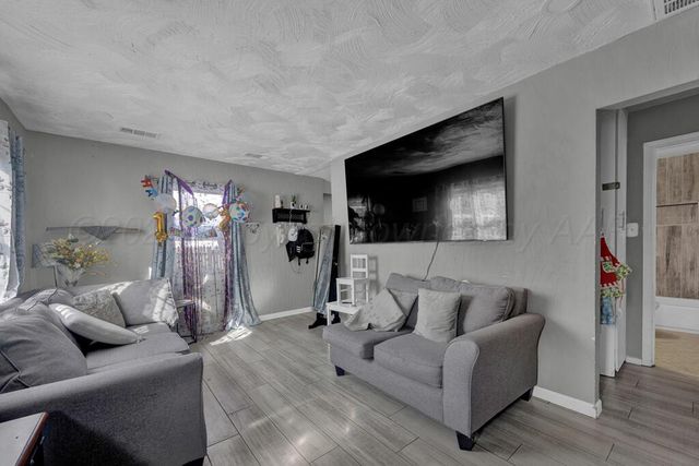 1204 N ARAPAHOE Street, Amarillo, TX 79107