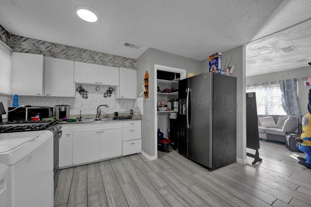 1204 N ARAPAHOE Street, Amarillo, TX 79107