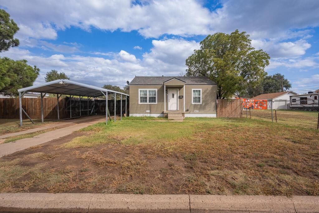 1204 N ARAPAHOE Street, Amarillo, TX 79107
