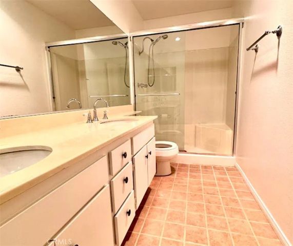 17241 Roscoe 16, Northridge, CA 91325