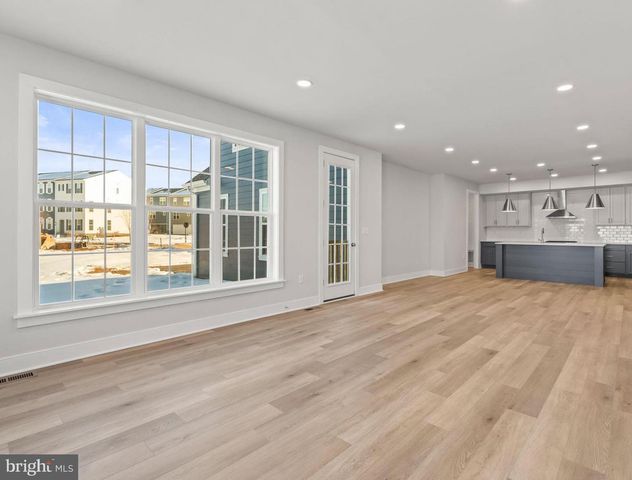 1 CHAROLAIS ST, Carlisle, PA 17015