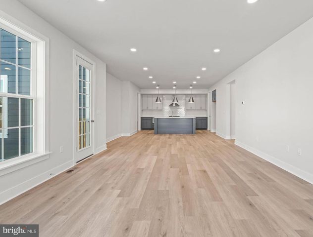 1 CHAROLAIS ST, Carlisle, PA 17015