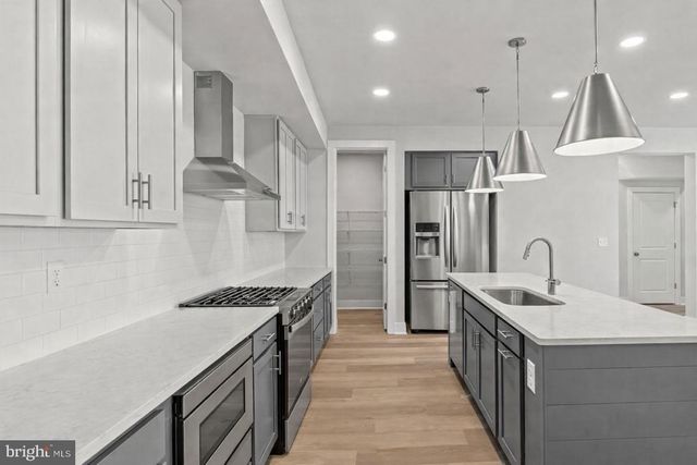 1 CHAROLAIS ST, Carlisle, PA 17015