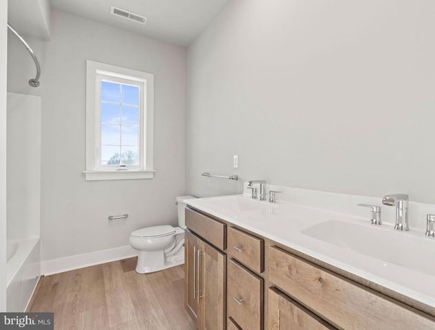 1 CHAROLAIS ST, Carlisle, PA 17015