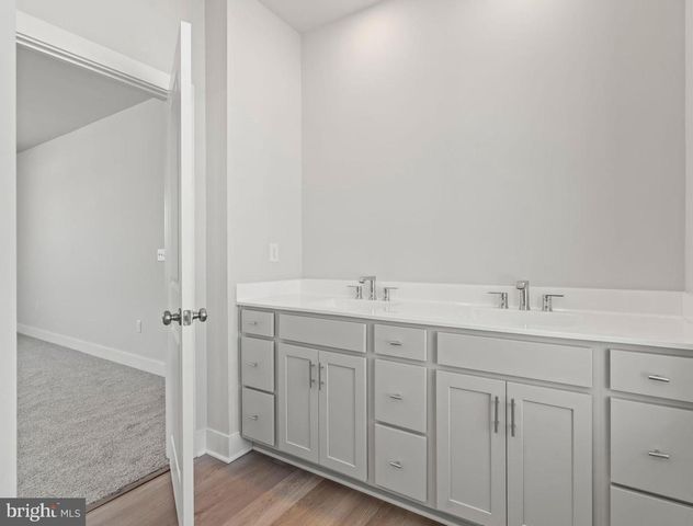 1 CHAROLAIS ST, Carlisle, PA 17015