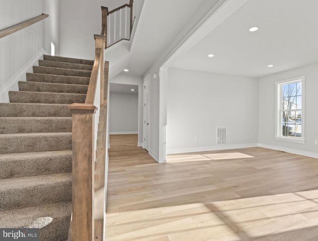 1 CHAROLAIS ST, Carlisle, PA 17015