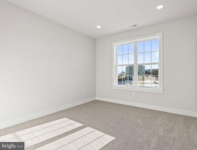 1 CHAROLAIS ST, Carlisle, PA 17015