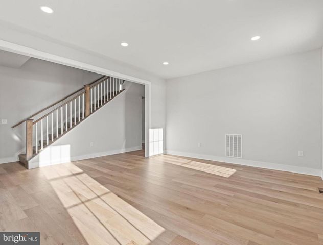 1 CHAROLAIS ST, Carlisle, PA 17015