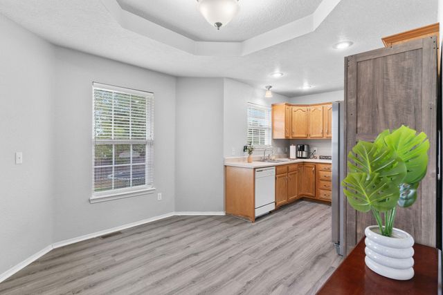 435 N Claremont Place, Republic, MO 65738